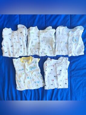 LITTLE ME / CARTER’S Baby Footed Pajamas Bundle Lot 6 Months (5)